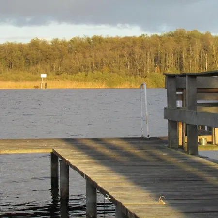 Ferienwohnung-mueritzkoje-an-der-mueritz Vipperow